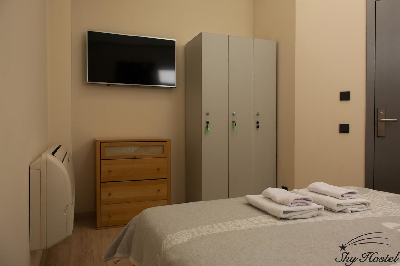 Хостелы Sky Hostel Киев-40