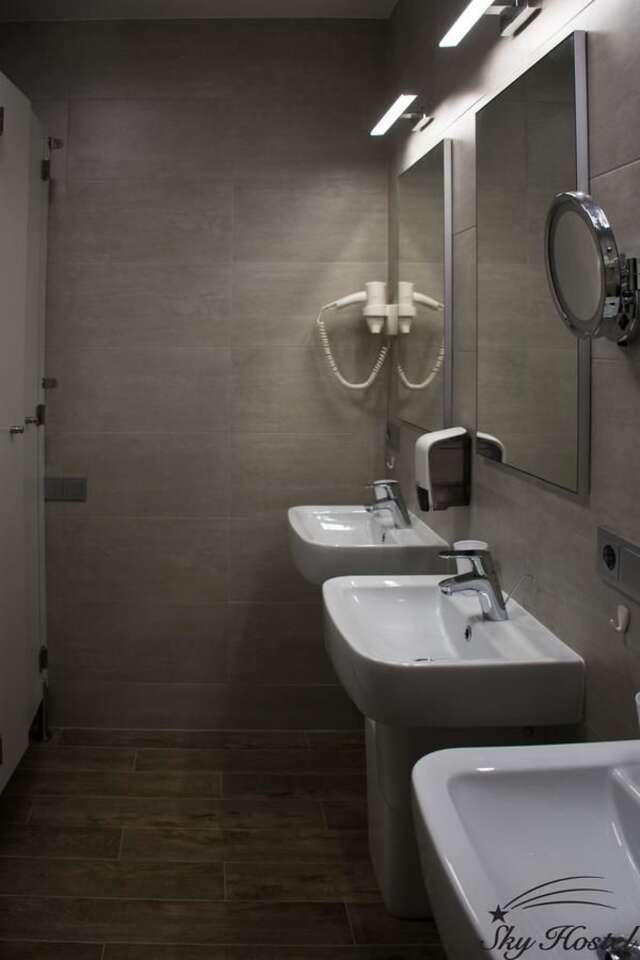 Хостелы Sky Hostel Киев-36